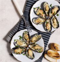 Мидии синие на полустворке раковины IQF 30/45, 1 кг